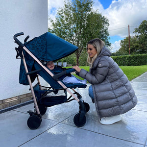 My Babiie Pram Dani Dyer Blue Leopard real life photo with Dani Dyer and child My Babiie Pram Dani Dyer Blue Leopard real life photo with Dani Dyer and baby 
